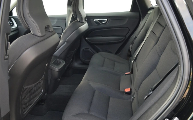 Volvo XC 60 cena 163900 przebieg: 42000, rok produkcji 2021 z Włocławek małe 352
